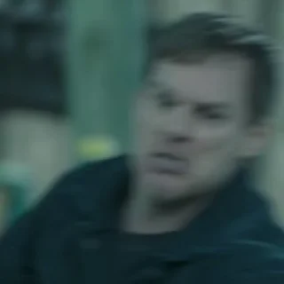 😡