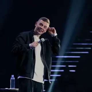 👋