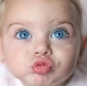 😘