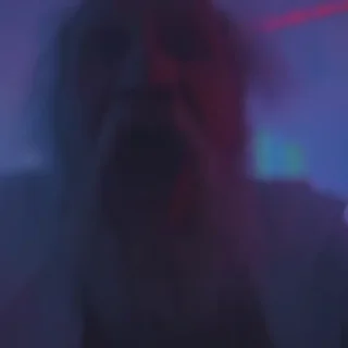 😱