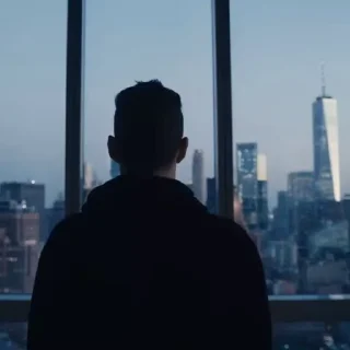 👤
