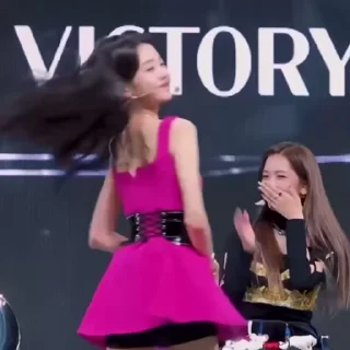 😘