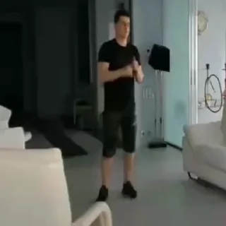 👊