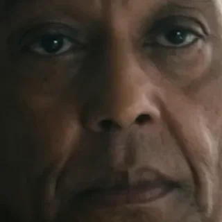 😐