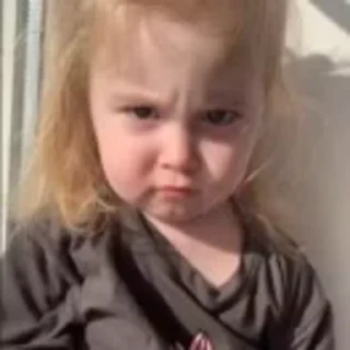 😠