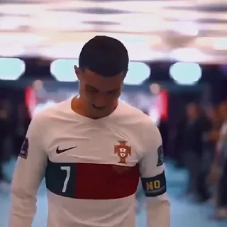 😭