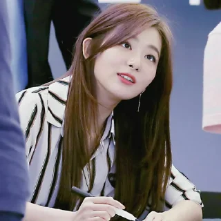 🖇