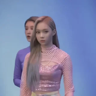 💋