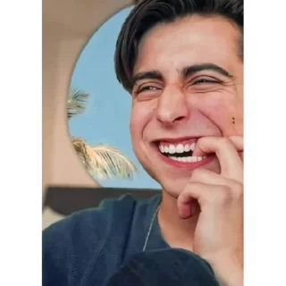 😁