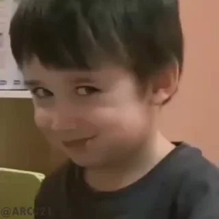 😈