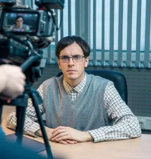🤓
