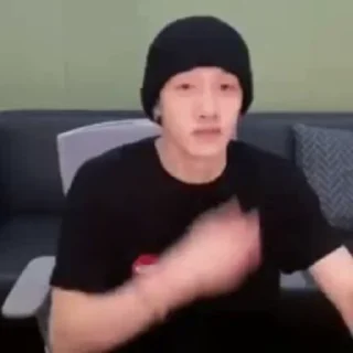😅