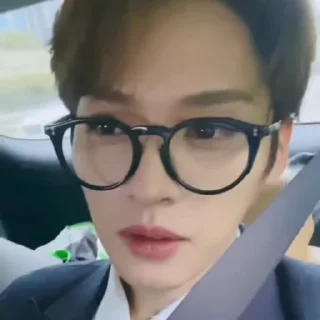 🤩