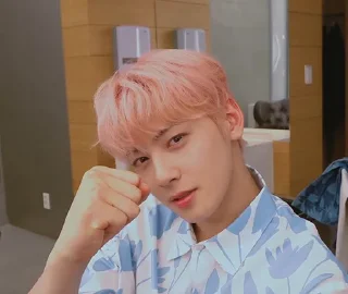 ✊