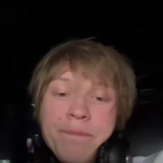 😶
