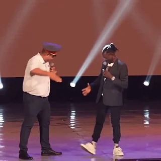 🤝