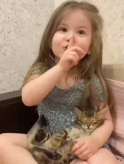 😺