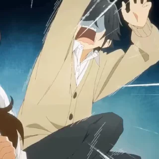 😱