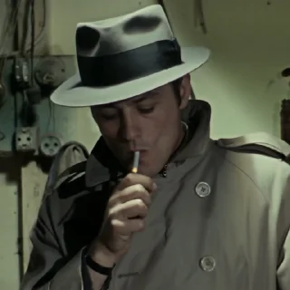 🎩