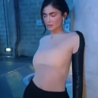 🧡