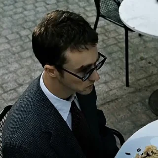 🕶️