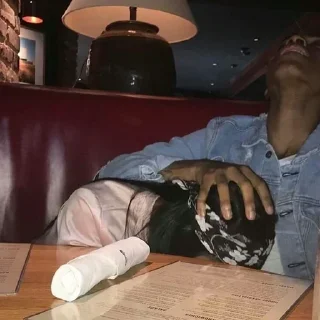 🤒