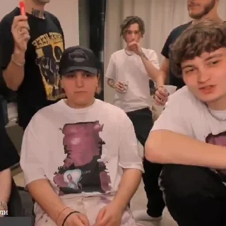 🫳