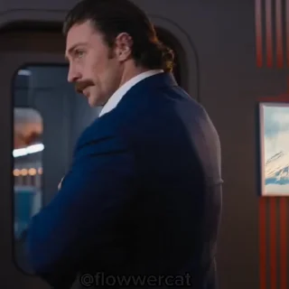 😱