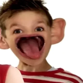 😨