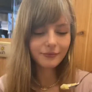 😋