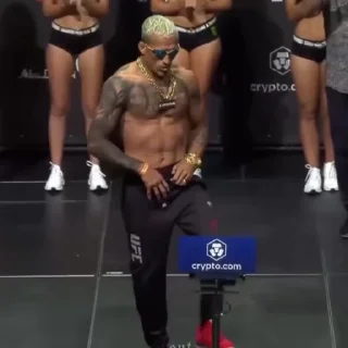 🤩