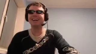 😂
