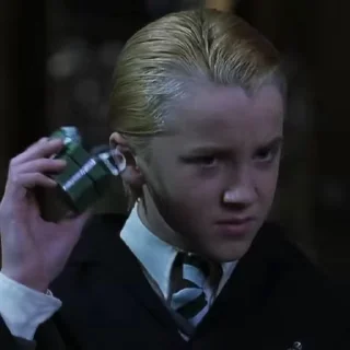 🎁