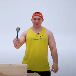 🔨