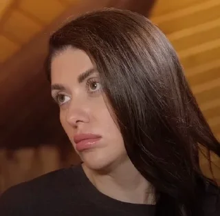 😐