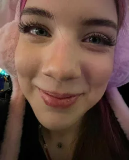 😶