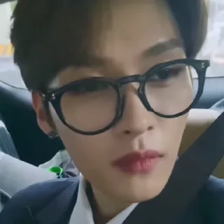 🤩
