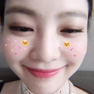 j - jendeukiee ━ @STARGLAMOUR