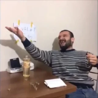 ✋