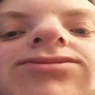 😐