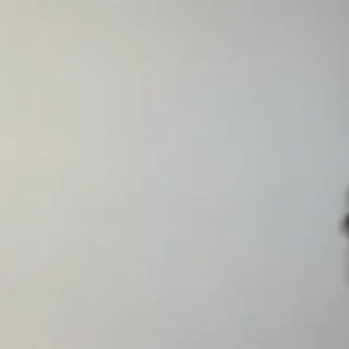 😐