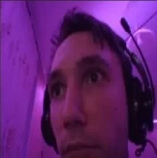 😶