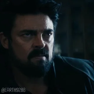 😠