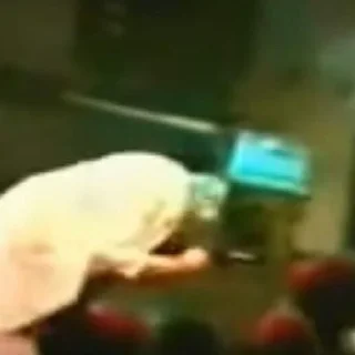 ✊