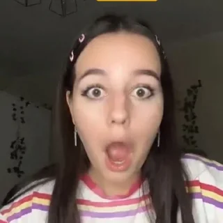 😊