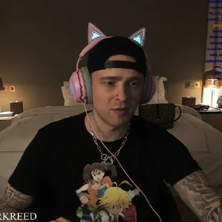 🤨