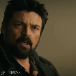 🗣