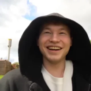 🥲