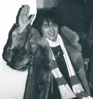 👋
