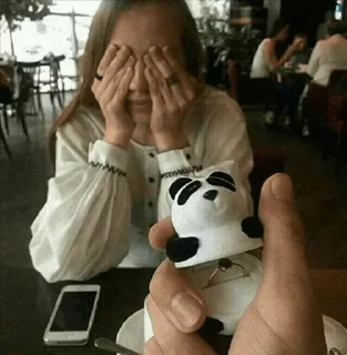 🤭